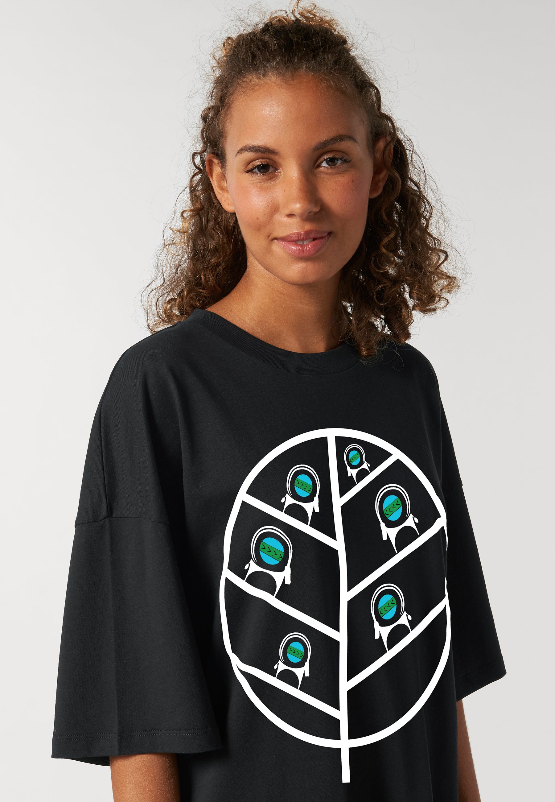 CAPRINAE T-Dress , Black Oversized Woman Dress in Cotton Jersey - AFROZAN FASHION HOUSE