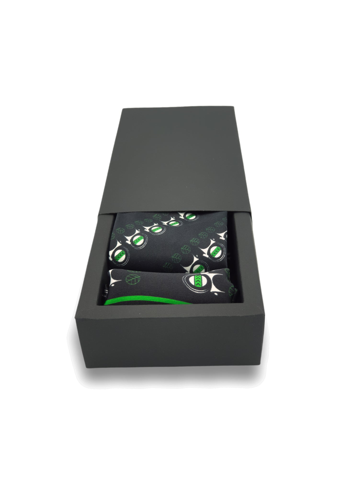 CAPRA Exclusive - Set of Silk Necktie & Handkerchief - AFROZAN FASHION HOUSE