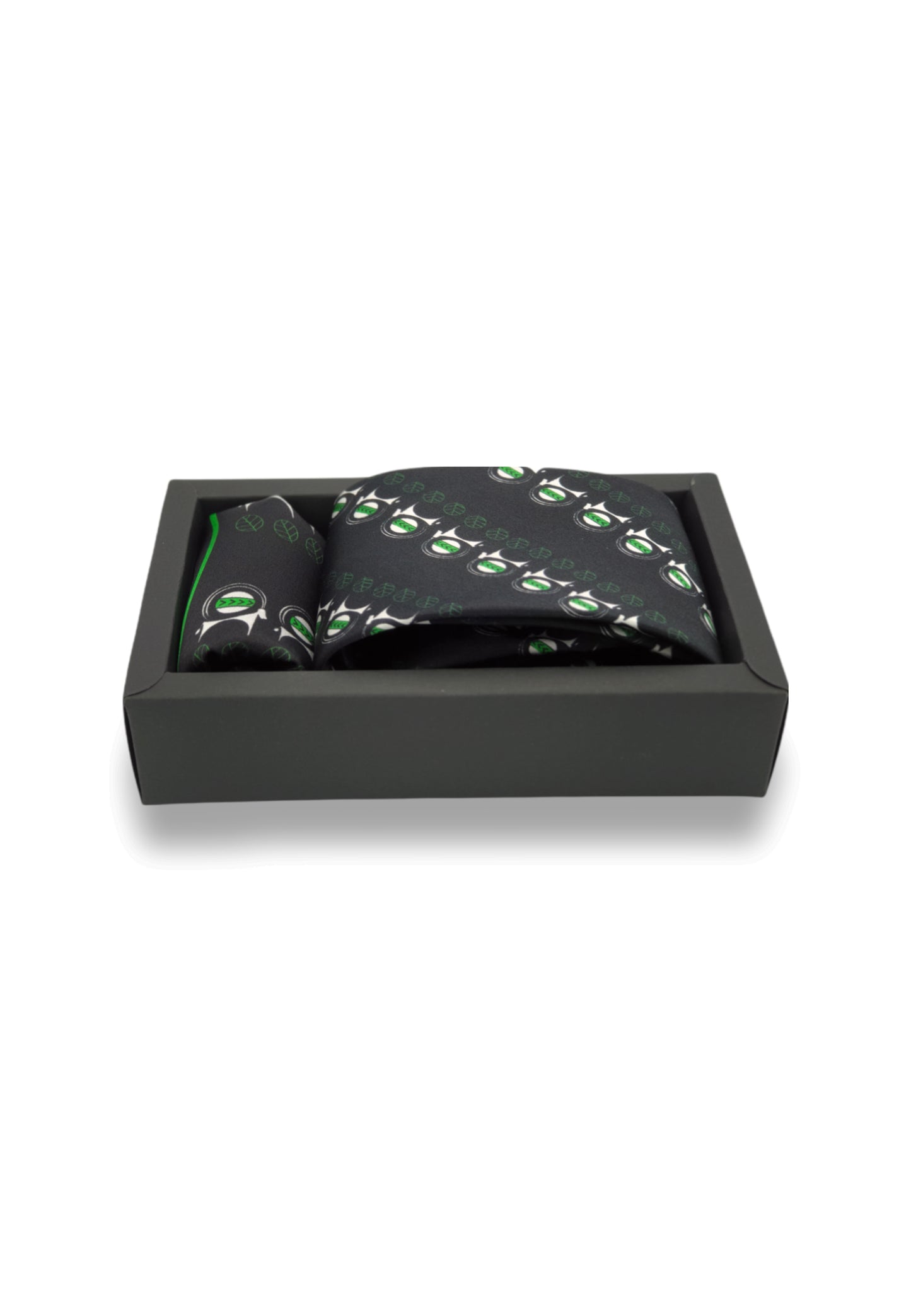 CAPRA Exclusive - Set of Silk Necktie & Handkerchief